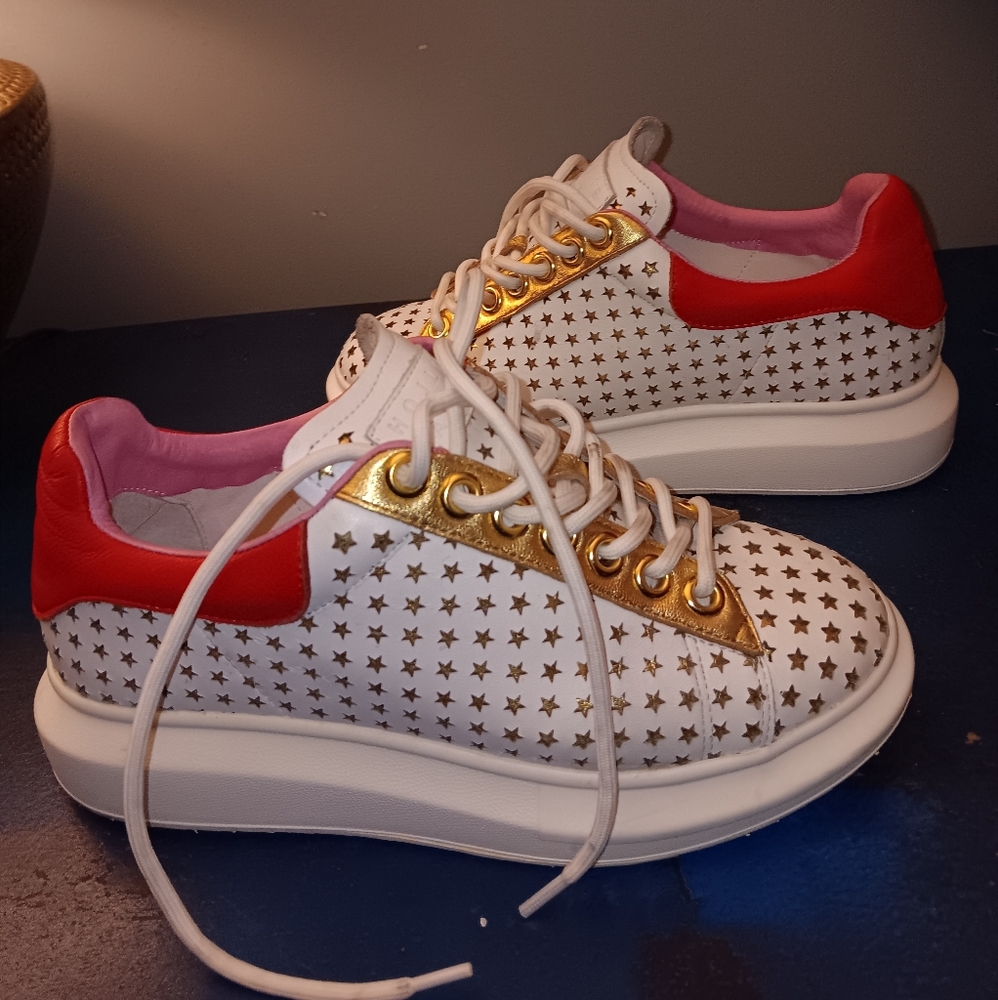 Hollie Watman Sneakers